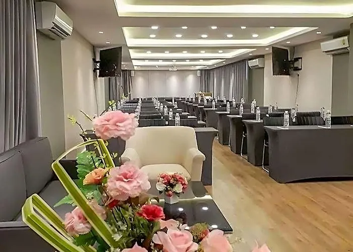 Narra Hotel Bangkok