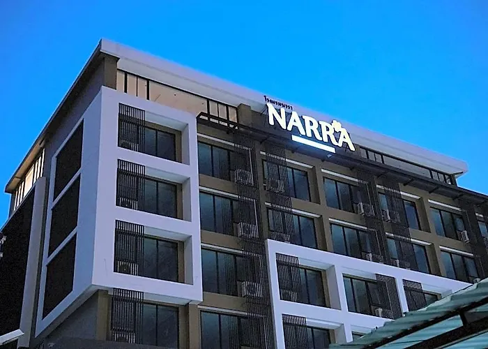 Отель Narra